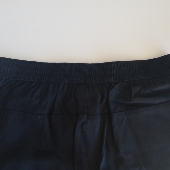 A new day black shorts - Picture 5 of 11